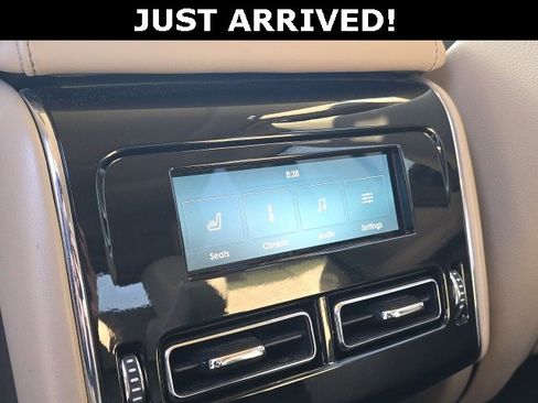 Used 2020 Lincoln Aviator Reserve w/ Equipment Group 202A image 10