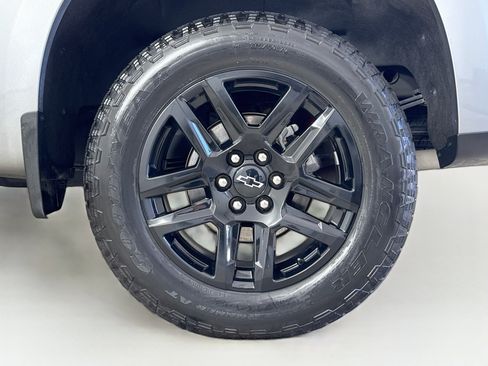 Used 2024 Chevrolet Silverado 1500 RST AWD/4WD image 32