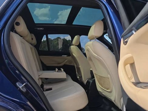 Used 2018 BMW X1 sDrive28i FWD image 39