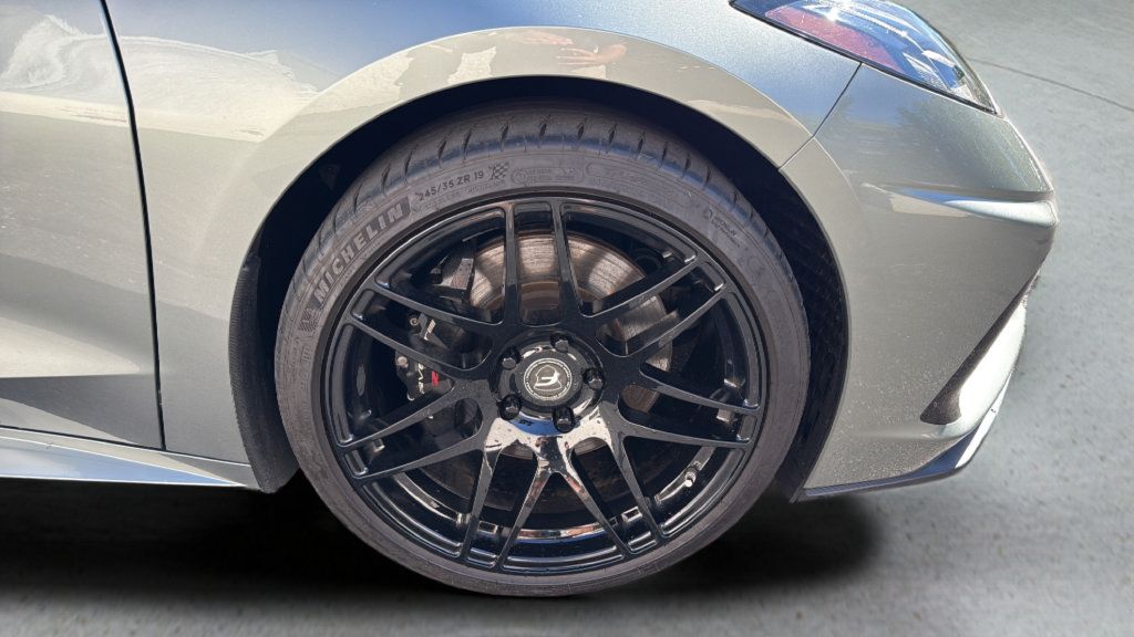 Used 2024 Chevrolet Corvette Stingray Preferred Cpe w/ Z51 Performance Package RWD image 30