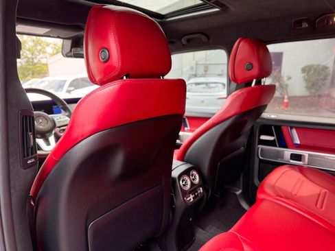 Used 2022 Mercedes-Benz G 550 image 22