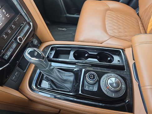 Certified 2021 INFINITI QX80 Sensory w/ All-Season Package AWD/4WD image 25