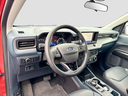 Certified 2024 Ford Maverick Lariat w/ Black Appearance Package AWD/4WD image 11
