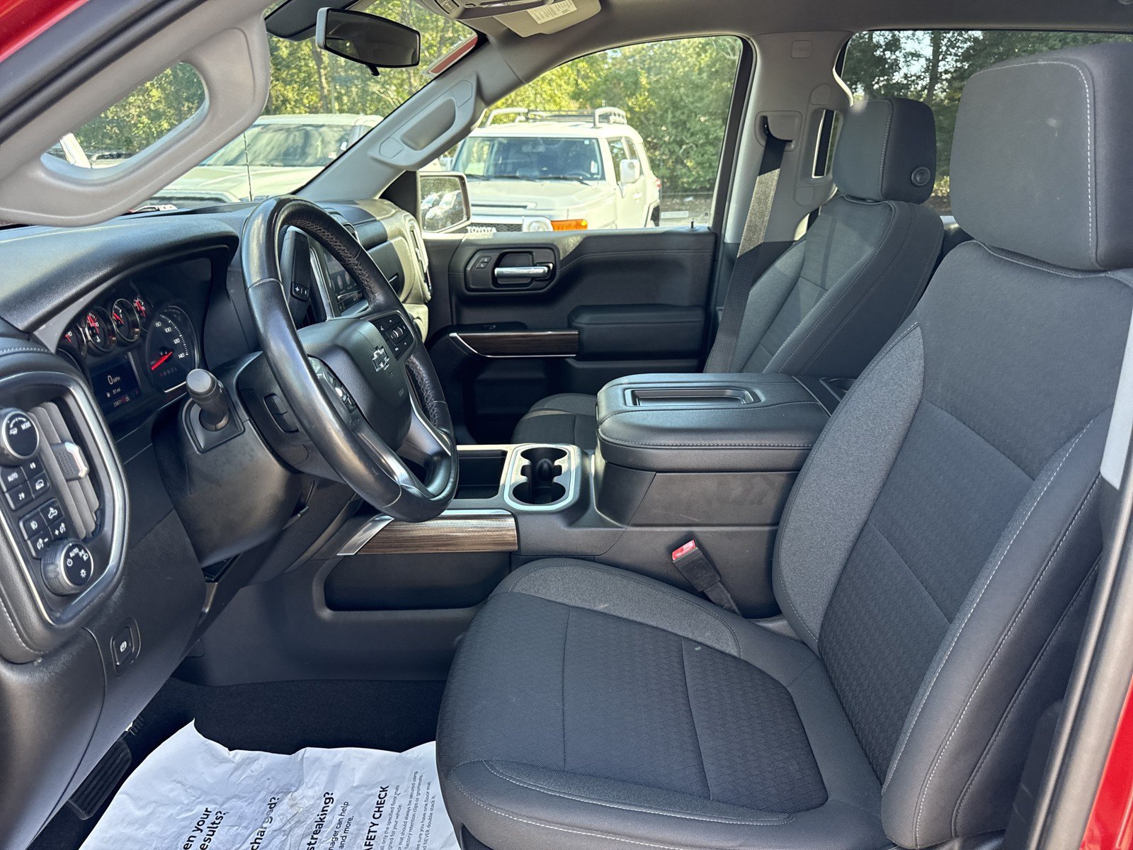 Used 2021 Chevrolet Silverado 1500 RST w/ Bed Protection Package AWD/4WD image 11