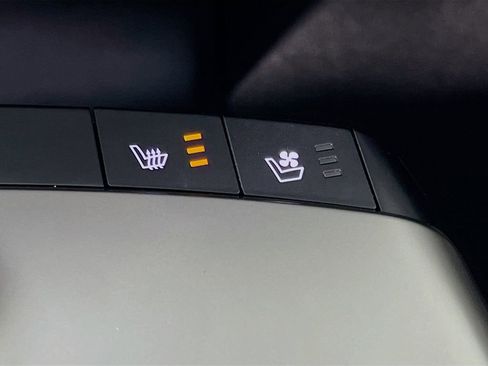 New 2025 Kia EV6 Wind image 17