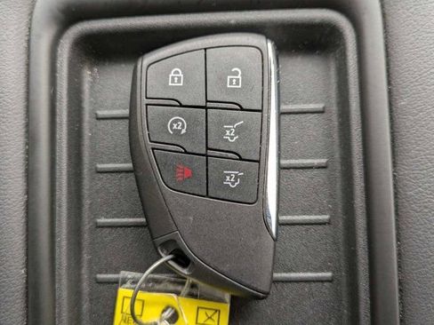 Used 2023 Chevrolet Tahoe Z71 AWD/4WD image 31