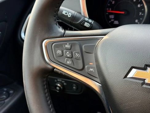 Used 2021 Chevrolet Equinox LT FWD image 11