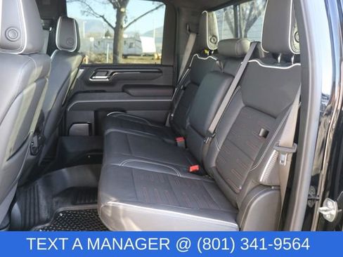 Used 2024 GMC Sierra 2500 AT4X image 17