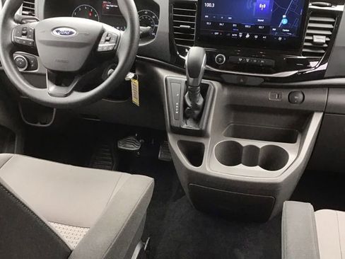 Used 2024 Ford Transit 350 XLT RWD image 7
