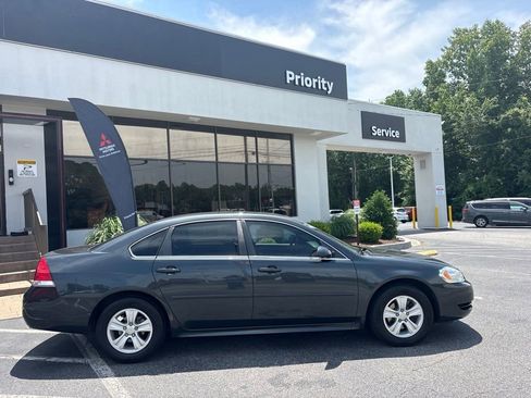 Used 2016 Chevrolet Impala Limited LS FWD image 2