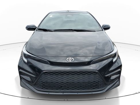 Used 2025 Toyota Corolla FX w/ Convenience Package FWD image 2