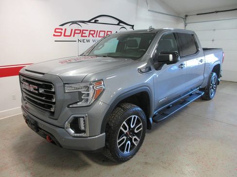 Used 2020 GMC Sierra 1500 AT4 w/ AT4 Premium Package image 9