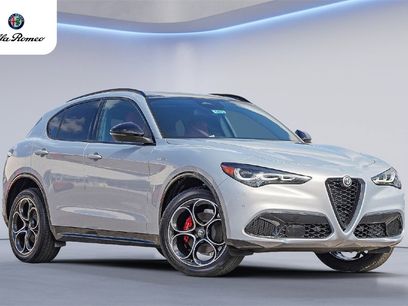 New 2025 Alfa Romeo Stelvio Sprint w/ Veloce Package