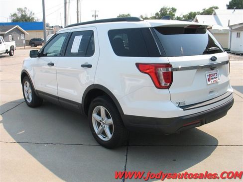 Used 2018 Ford Explorer 4WD image 30