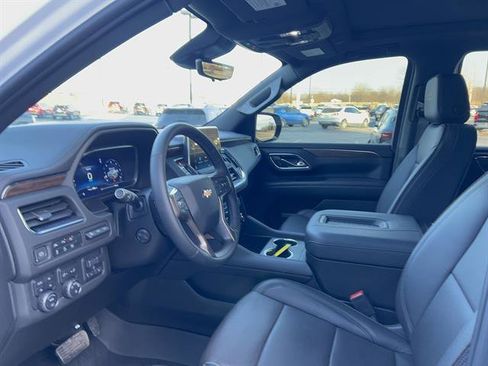 Used 2023 Chevrolet Tahoe High Country image 15