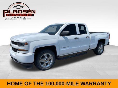 Used 2017 Chevrolet Silverado 1500 Custom w/ Custom Convenience Package AWD/4WD image 1
