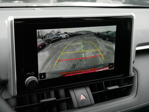 Certified 2025 Toyota RAV4 XLE w/ Convenience Package image 31