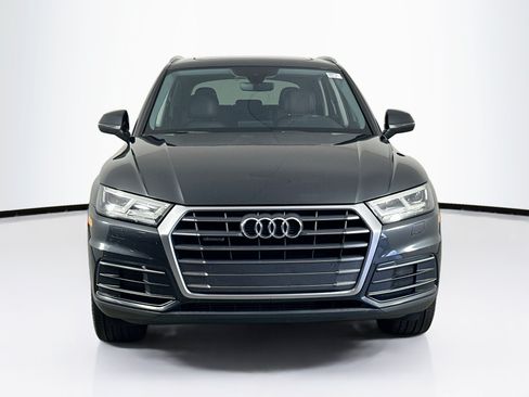 Used 2018 Audi Q5 2.0T Premium Plus w/ Premium Plus Package AWD/4WD image 2