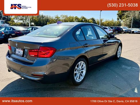 Used 2016 BMW 320i Sedan image 7