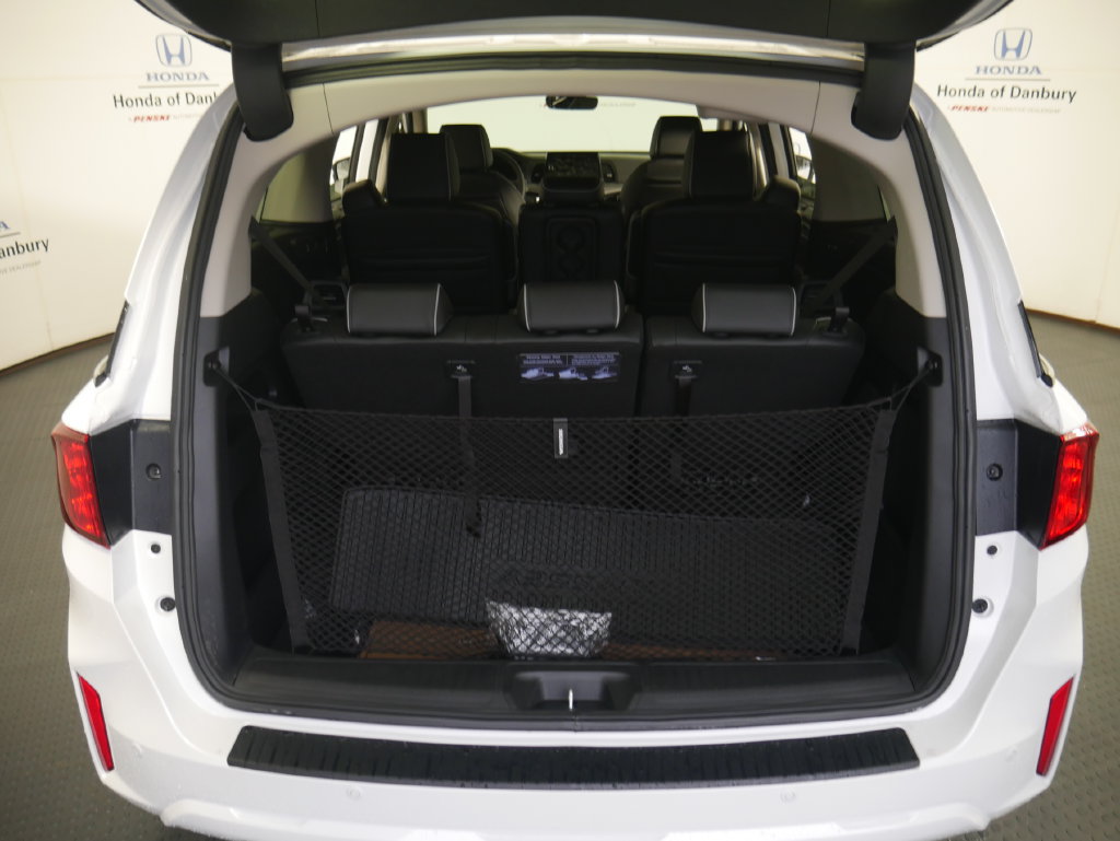 New 2027 Honda Odyssey Touring image 6