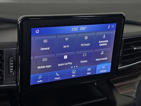Used 2020 Ford Explorer Limited w/ Class III Trailer Tow Package AWD/4WD image 25