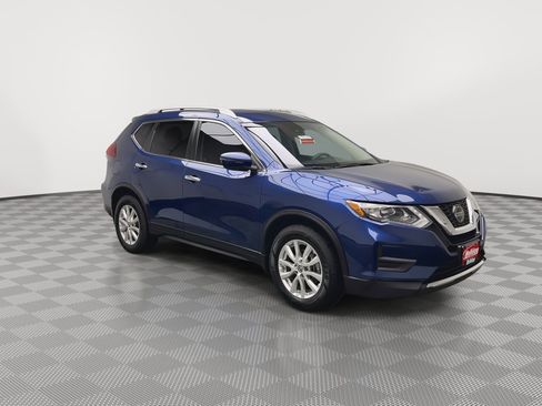 Used 2020 Nissan Rogue S w/ Special Edition Package image 28