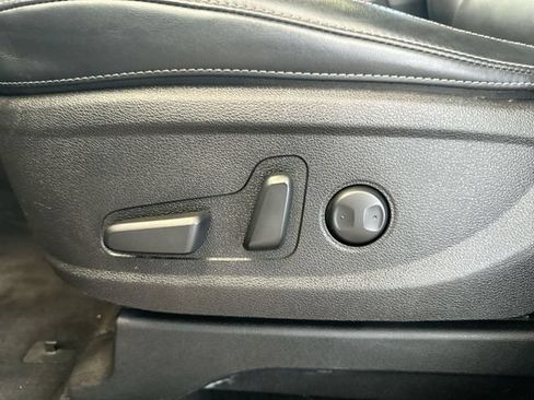 Certified 2022 Kia Telluride S FWD image 16