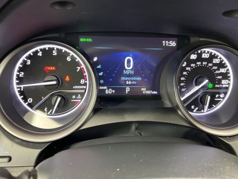 Used 2023 Toyota Camry SE image 17