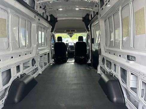 New 2026 Ford Transit 350 148 High Roof Extended image 18
