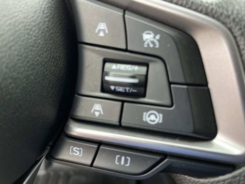 Used 2023 Subaru Crosstrek 2.0i image 29