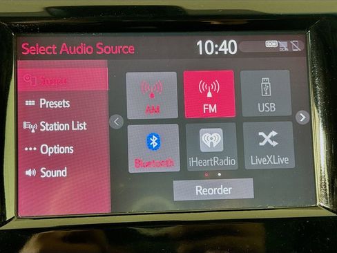 Used 2019 Toyota Camry LE image 23