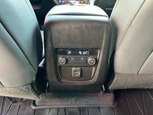 Used 2023 Buick Enclave Essence FWD image 52