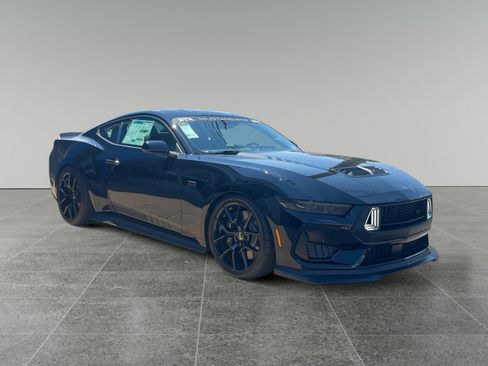 New 2026 Ford Mustang GT Premium w/ GT Performance Package RWD image 7