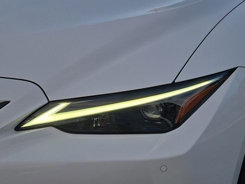 Used 2024 Lexus IS 350 F Sport w/ Memory Package image 9