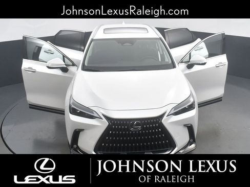 Used 2025 Lexus NX 250 FWD w/ Accessory Package (Z1) image 34
