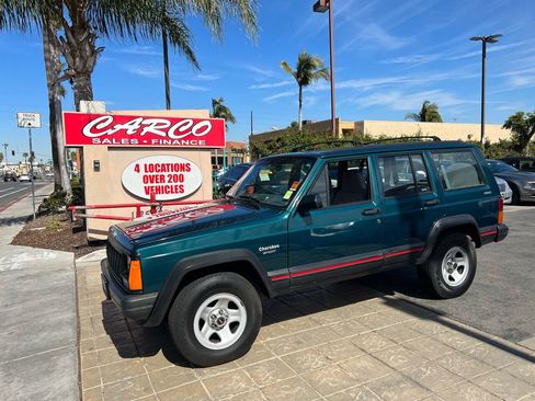 Used 1996 Jeep Cherokee 4WD 4-Door image 5
