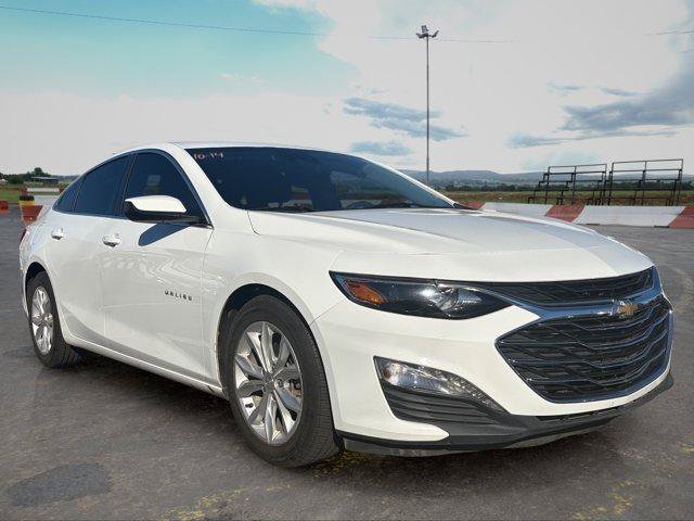 Used 2022 Chevrolet Malibu LT FWD image 2