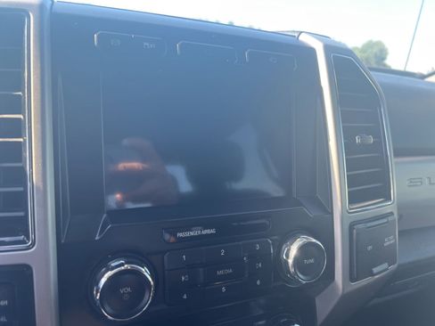 Used 2019 Ford F450 Lariat w/ Lariat Ultimate Package AWD/4WD image 20