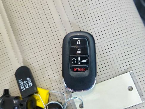 Used 2025 Honda CR-V EX-L image 41