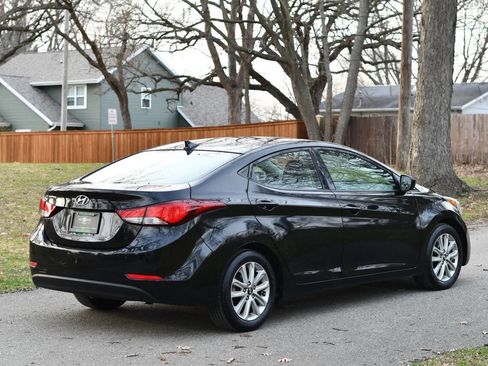 Used 2014 Hyundai Elantra SE w/ Option Group 02 image 4