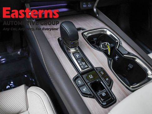 Used 2025 Lexus RX 350 AWD w/ Convenience Package image 13