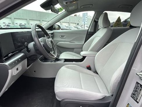 Used 2025 Hyundai Kona SEL AWD/4WD image 21