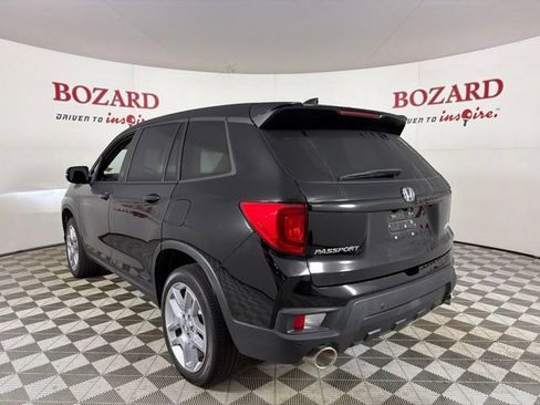 Used 2024 Honda Passport EX-L image 6