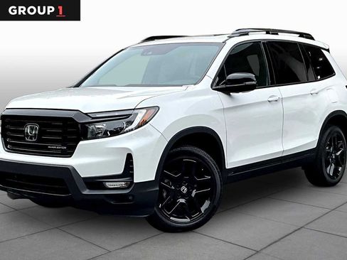 Certified 2025 Honda Passport Black Edition image 1