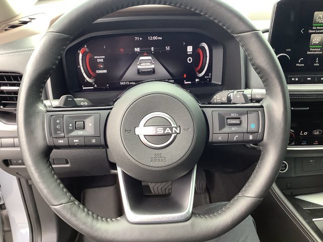 Used 2022 Nissan Rogue Platinum w/ Head-Up Display Package FWD image 11