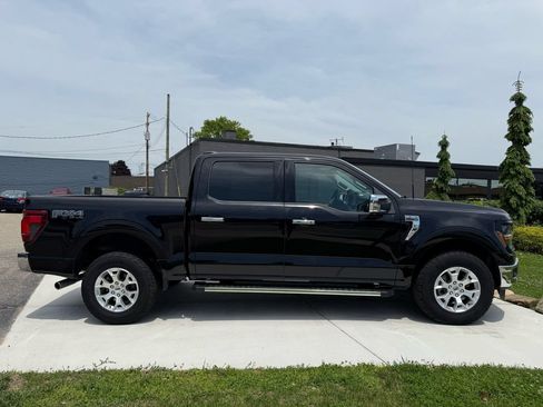 Used 2025 Ford F150 XLT w/ Equipment Group 302A MID AWD/4WD image 6