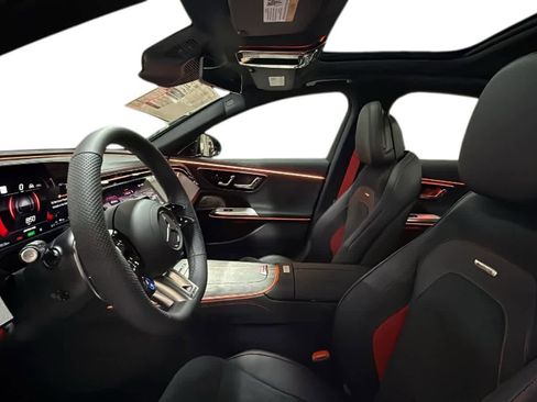 New 2026 Mercedes-Benz E 53 AMG e 4MATIC Sedan image 4