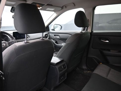 Used 2025 Nissan Rogue SV AWD/4WD image 23