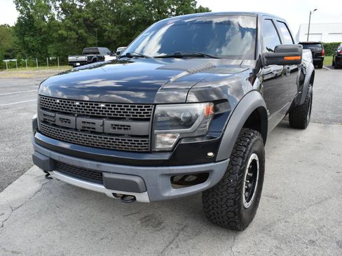 Used 2014 Ford F150 Raptor w/ Equipment Group 801A Luxury AWD/4WD image 2