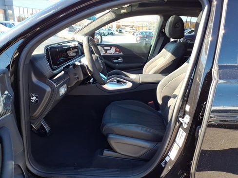 New 2026 Mercedes-Benz GLE 53 AMG 4MATIC Coupe image 9